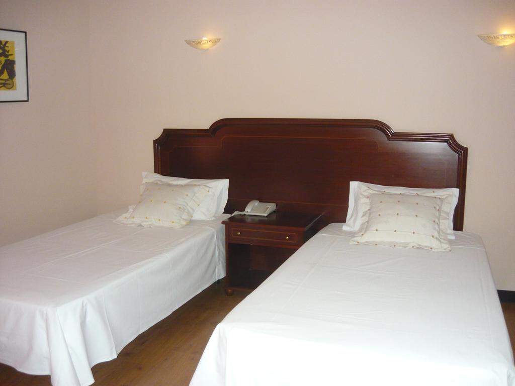 Hotel Plaza Mayor Ocaña Extérieur photo